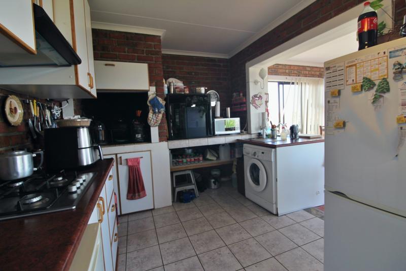 5 Bedroom Property for Sale in Fraaiuitsig Western Cape